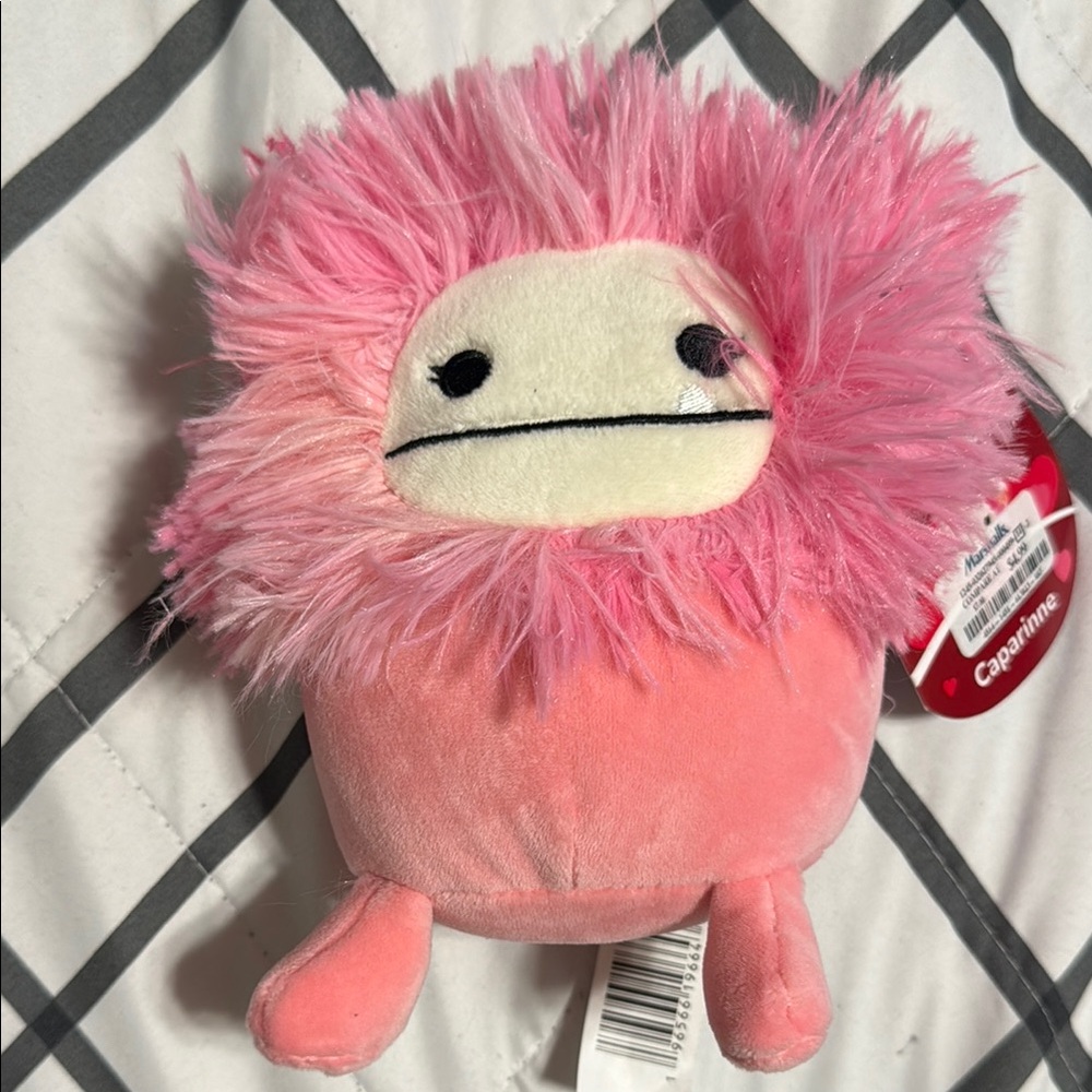 NWT 4.5" Caparinne the Bigfoot Valentine's Squishmallow